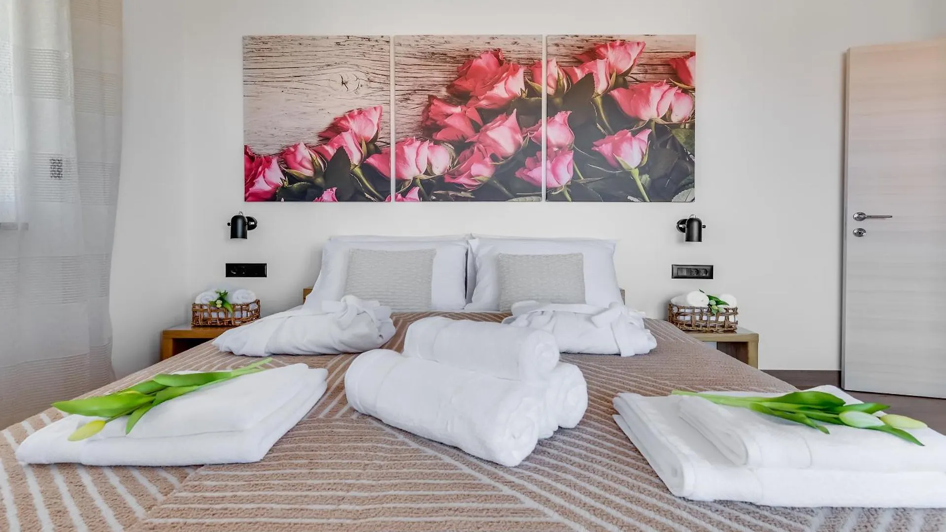 Apartment Terra Maiorum-Apartments With Heated Pool And Water Massage Povljana