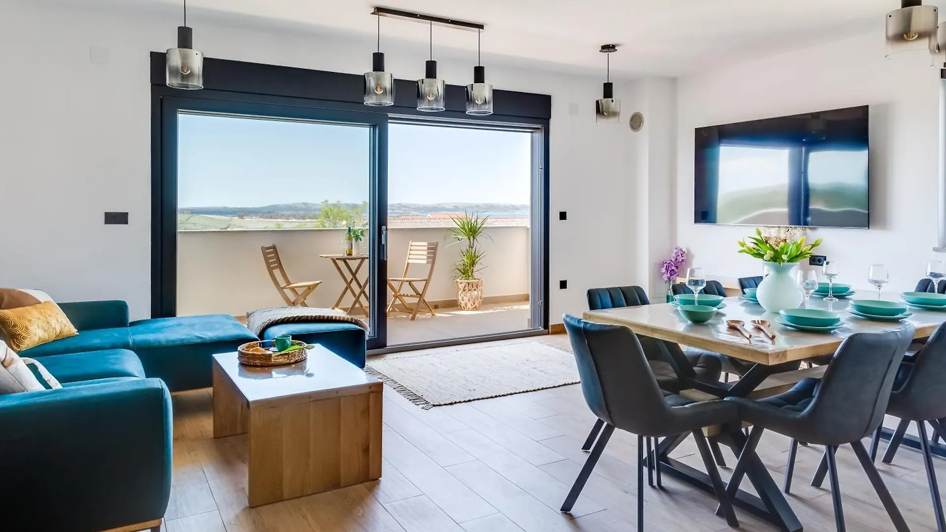 Terra Maiorum-Apartments With Heated Pool And Water Massage Povljana Croatia