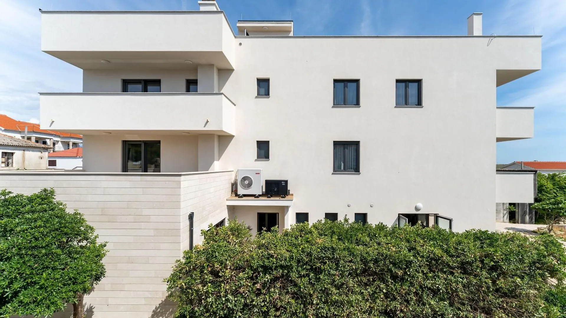 Terra Maiorum-Apartments With Heated Pool And Water Massage Povljana 0*,  Croatia